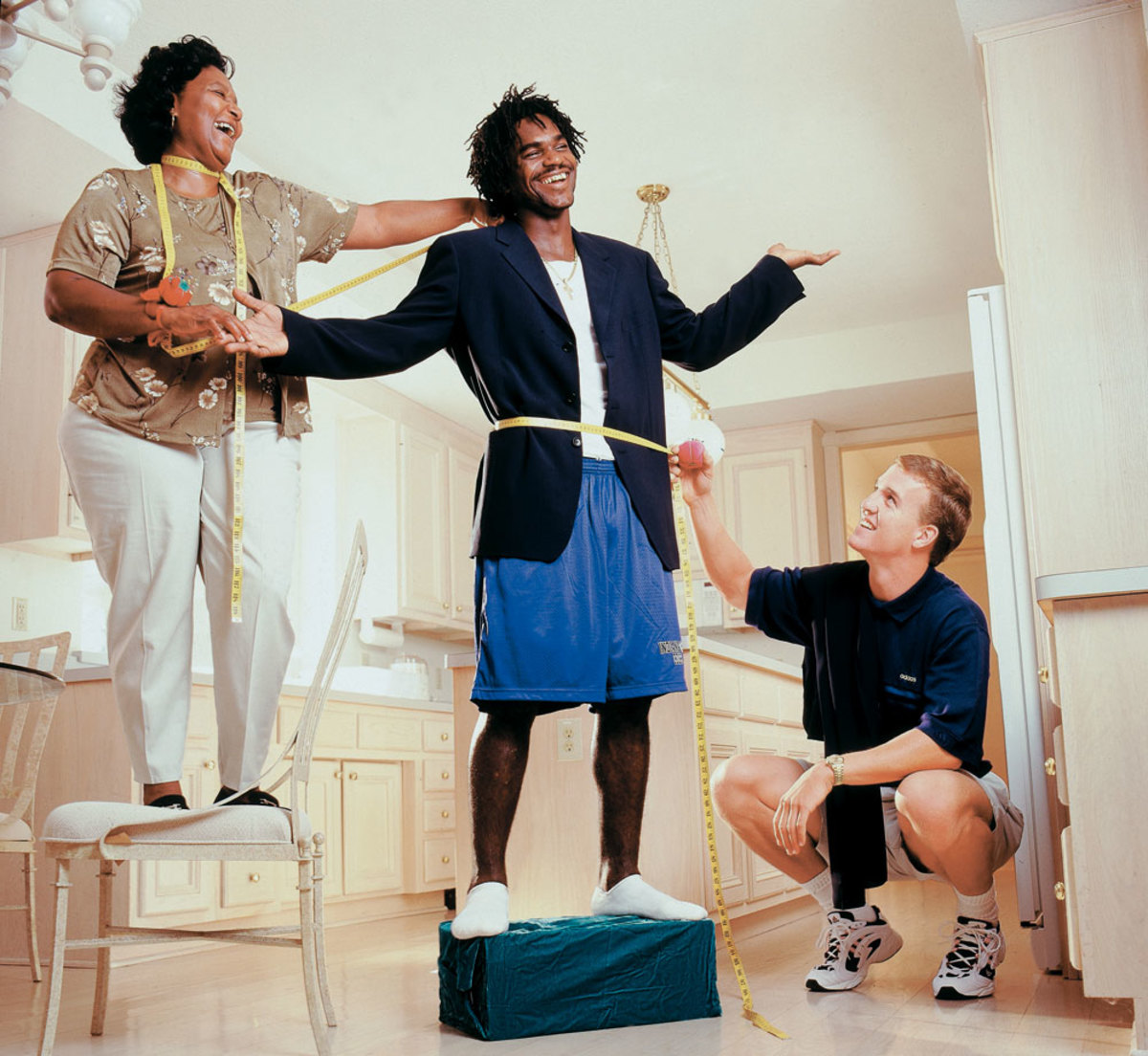 1999-Edgerrin-James-mom-Julie-Peyton-Manning-edj01.jpg